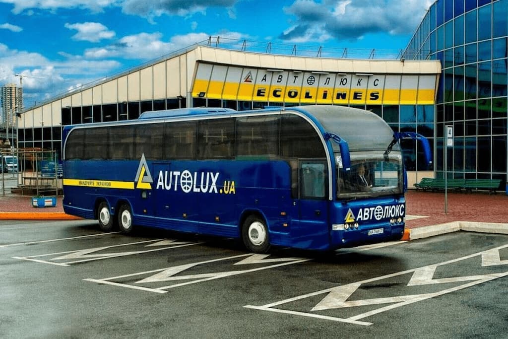 Розпродаж Autolux 2025: автобусні квитки до Польщі та Чехії від €15.30 — бюджетна подорож до Європи