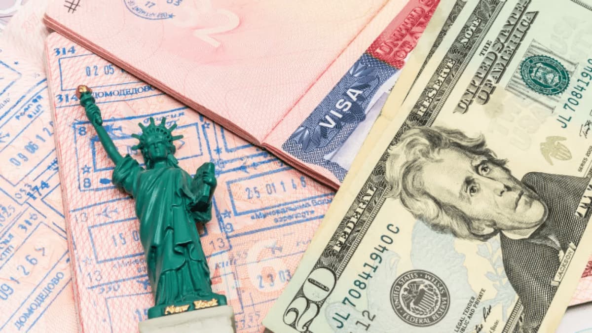 США запроваджують залог до $15 000 для туристичних і бізнес-віз: нові умови з серпня 2025