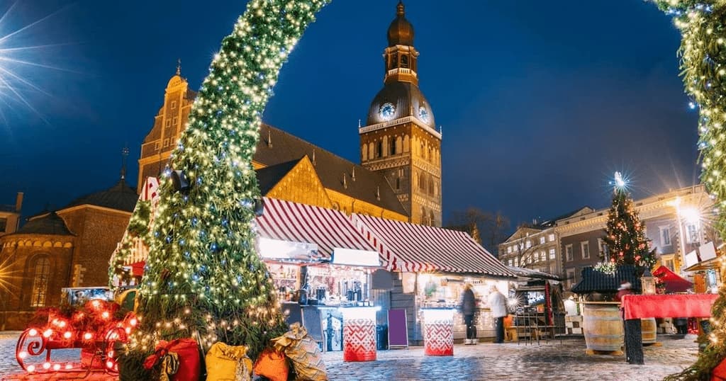 Рига стала найдешевшим містом Європи для подорожі на Різдво: доступний гід для мандрівників