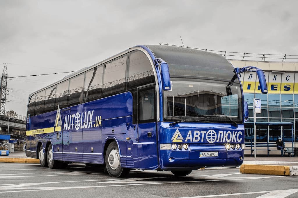 Вигідний четвер від Autolux: знижені ціни на маршрути Україна–Польща та по Україні