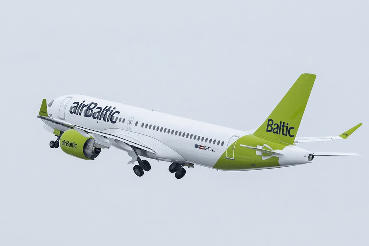 AirBaltic запускає розпродаж авіаквитків по Європі: ціни від €52 у 2025–2026 роках